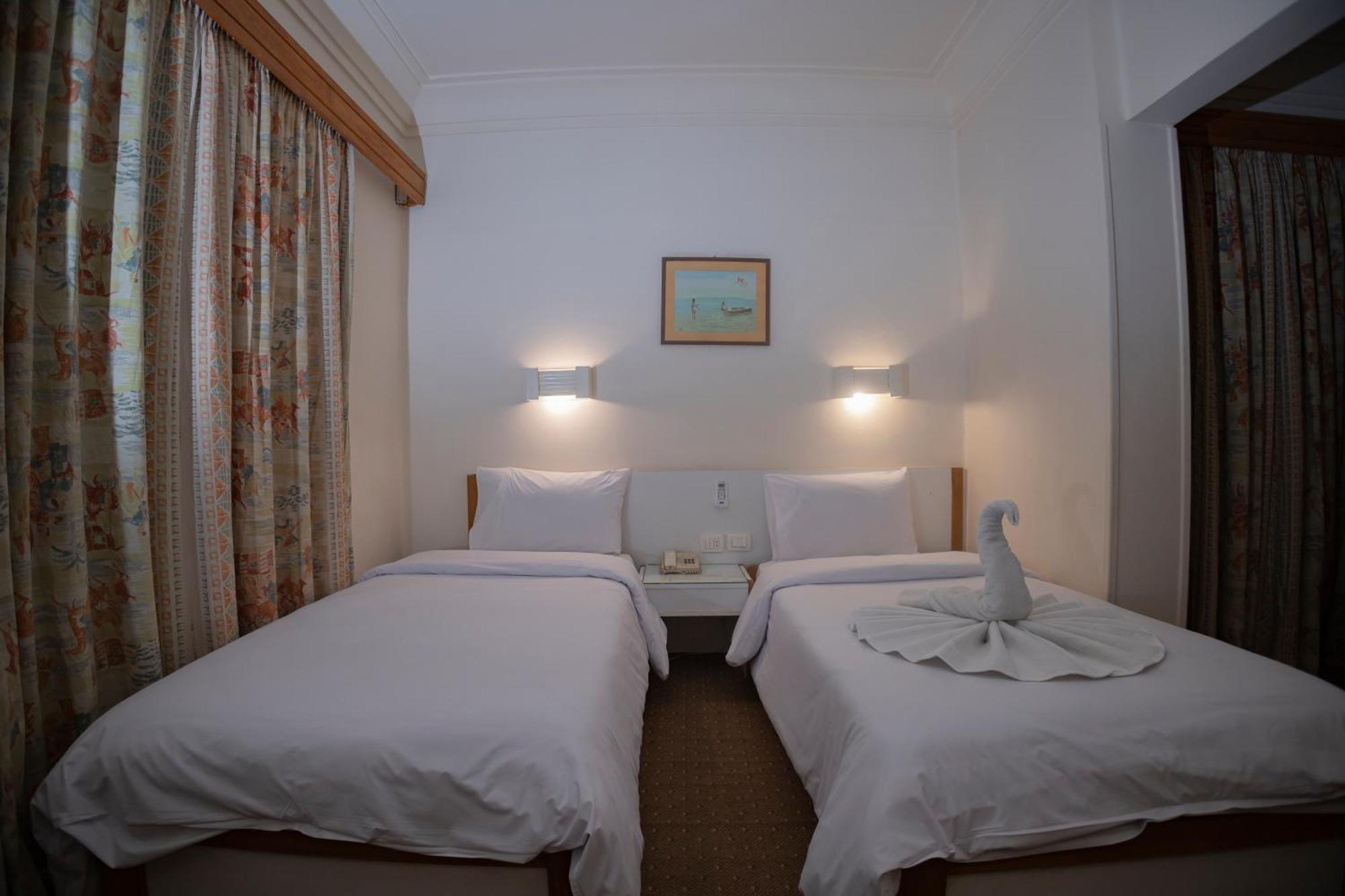 Cleopatra Hotel Aswan Ngoại thất bức ảnh