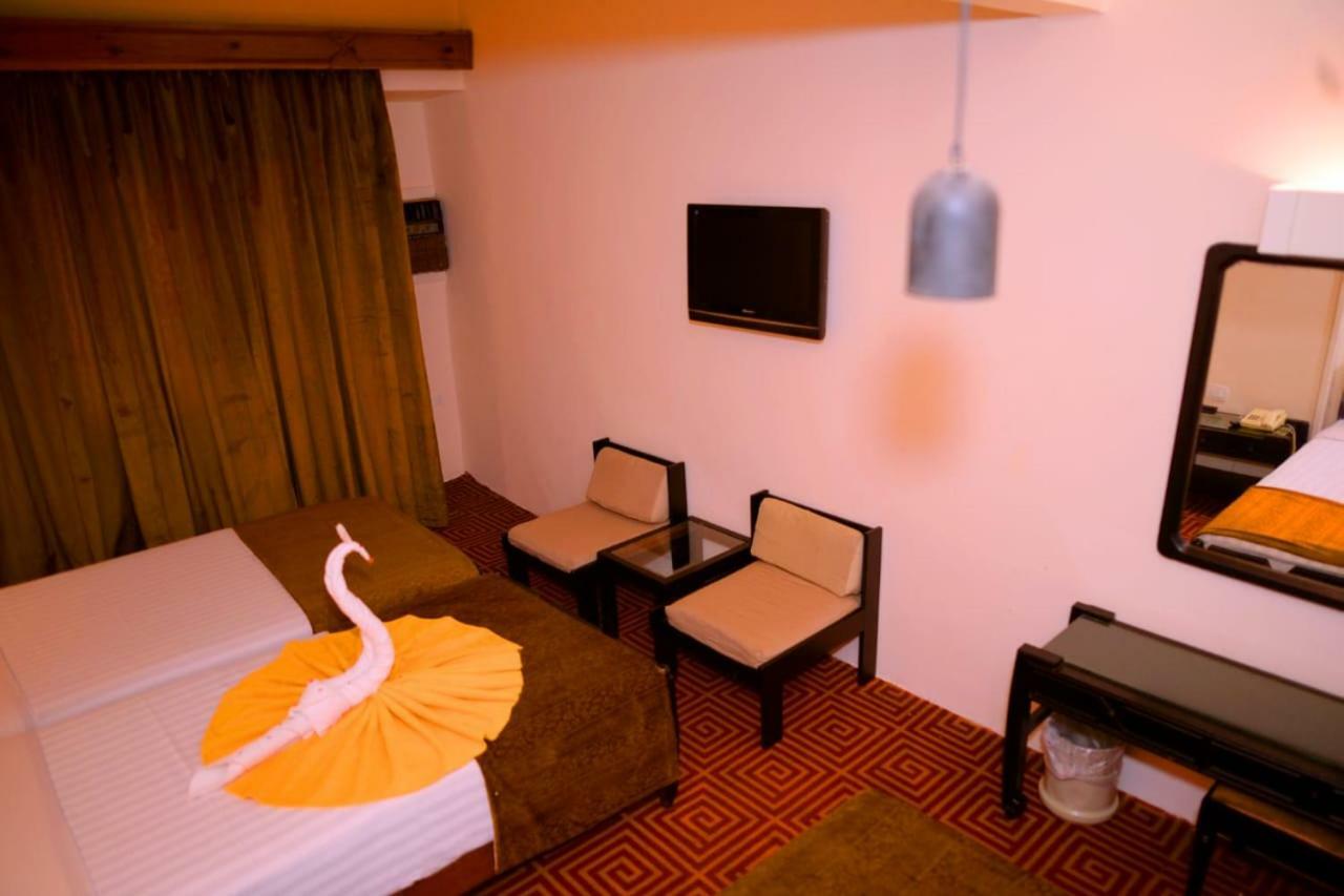 Cleopatra Hotel Aswan Ngoại thất bức ảnh