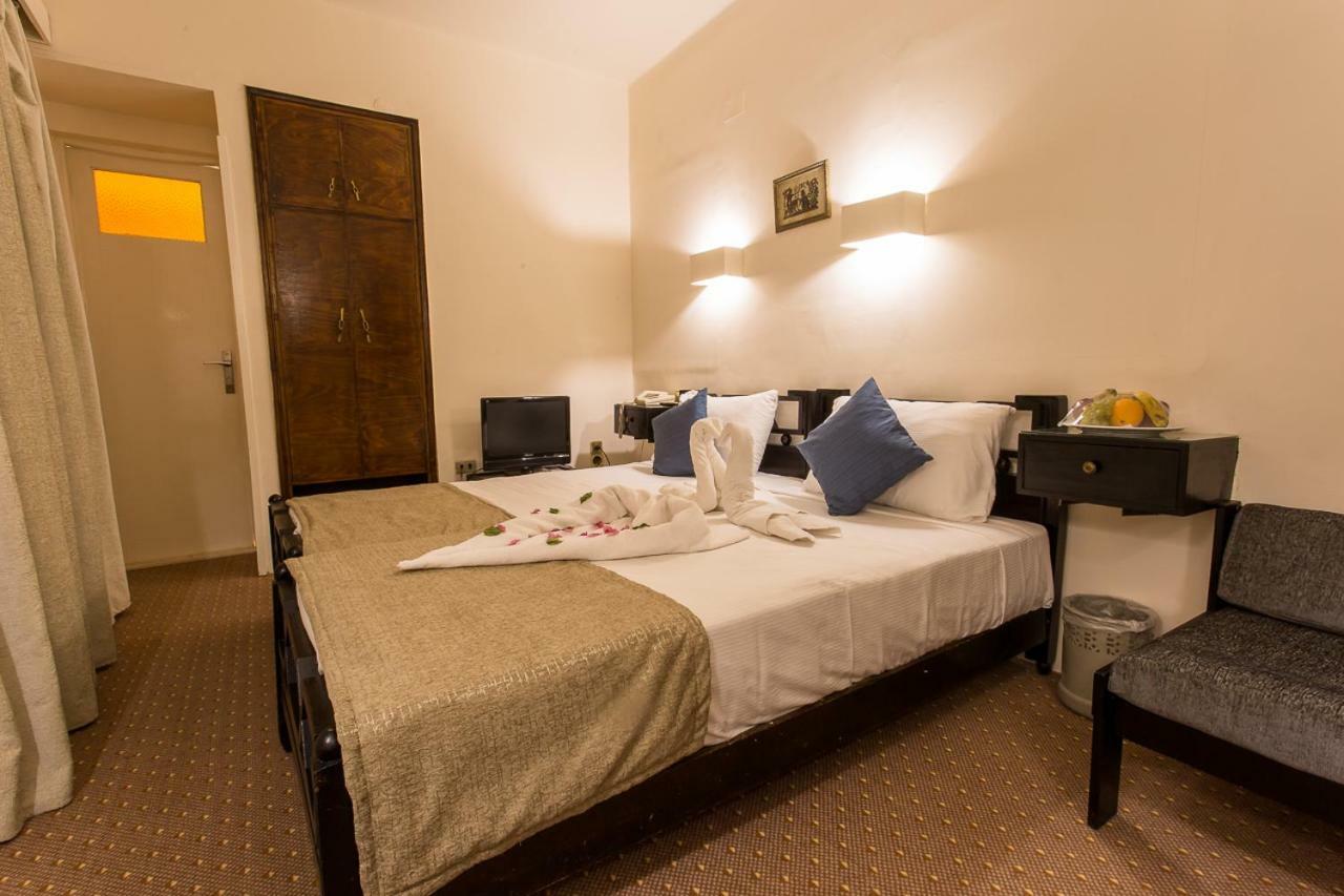 Cleopatra Hotel Aswan Ngoại thất bức ảnh